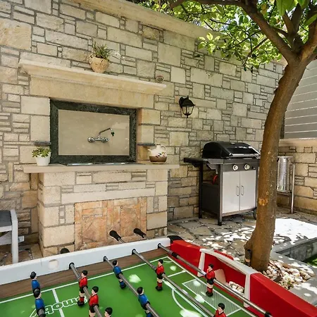 Vasili's - 5 Min From The Ceter Tatil Evi