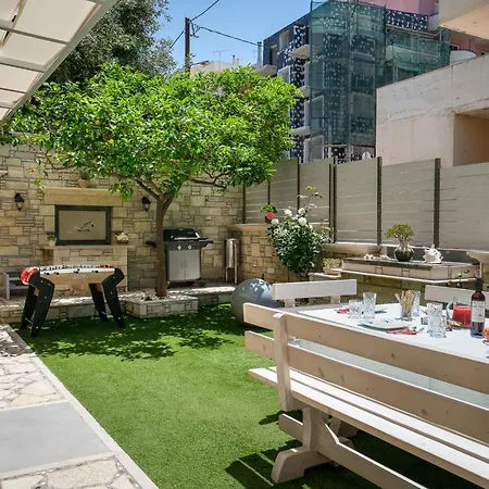 Tatil Evi Vasili's - 5 Min From The Ceter